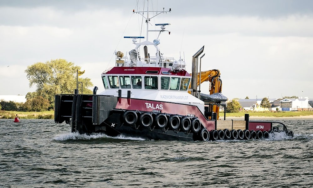 "Talas" and "Emba" set out to the Persian Gulf