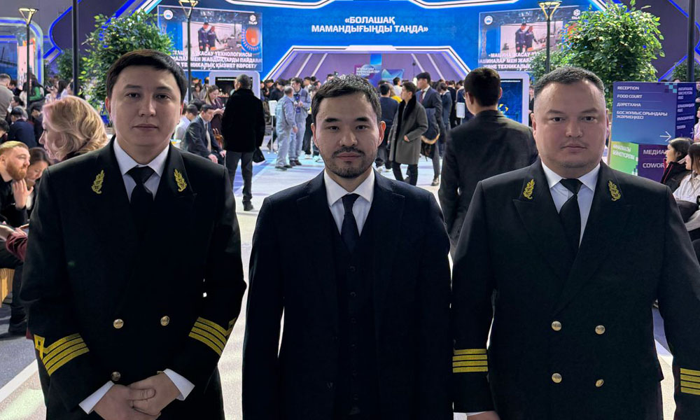 Kazmortransflot presented maritime professions at the exhibition «City of working professions»