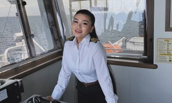 С Днём работников морского и речного транспорта!